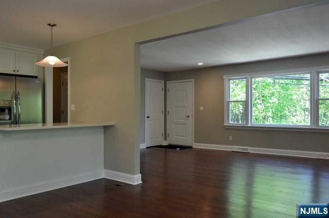 176 Yawpo Avenue, Oakland, NJ 07436