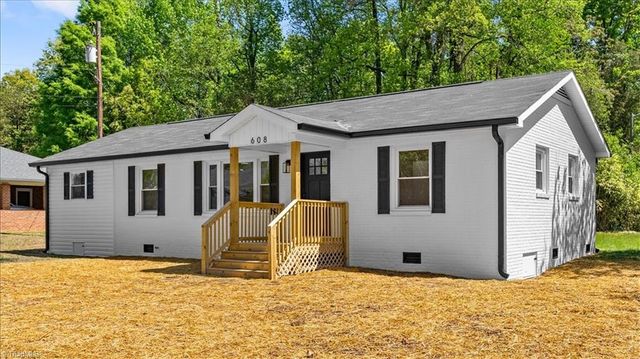 608 Winstead Street, Reidsville, NC 27320