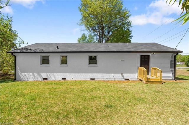 608 Winstead Street, Reidsville, NC 27320
