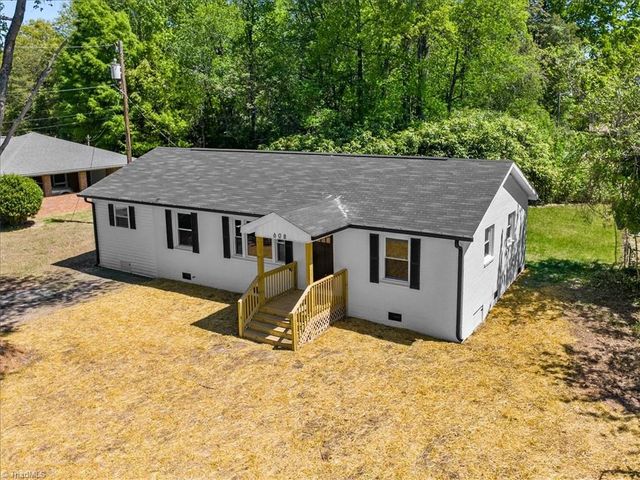 608 Winstead Street, Reidsville, NC 27320