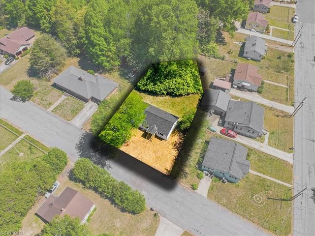 608 Winstead Street, Reidsville, NC 27320