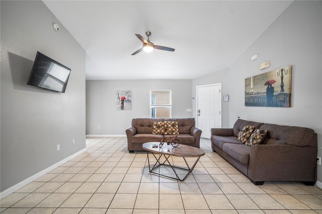 126 SUNDOWN COURT, Davenport, FL 33896