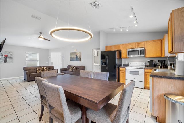 126 SUNDOWN COURT, Davenport, FL 33896
