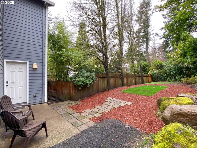 5021 Sw POMONA St, Portland, OR 97219