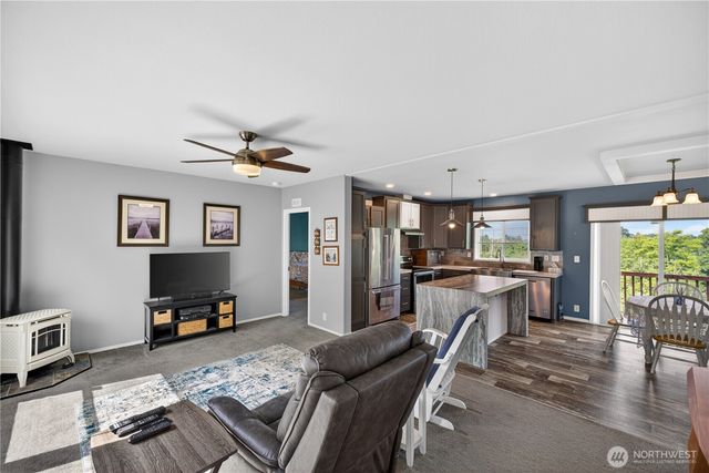 3973 Francis Road, Mount Vernon, WA 98273
