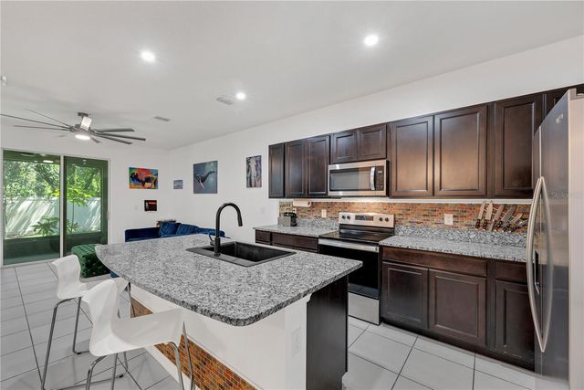 3209 PLEASANT WILLOW COURT, Brandon, FL 33511