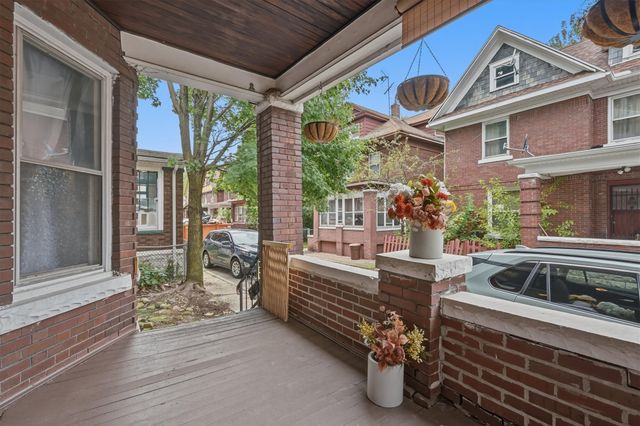645 DOWNING Court, Erie, PA 16507