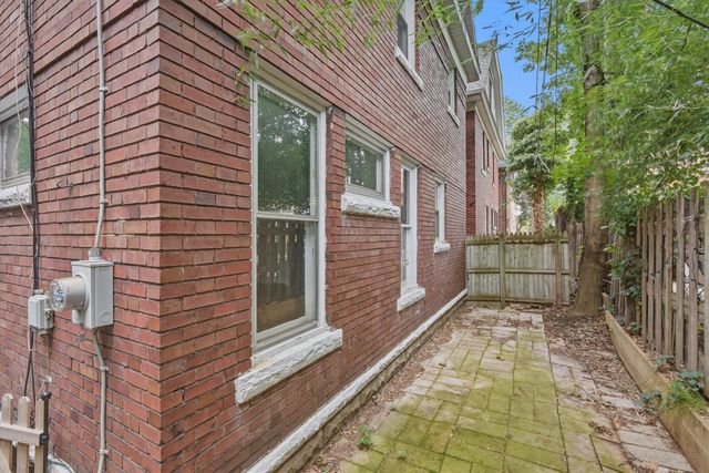 645 DOWNING Court, Erie, PA 16507