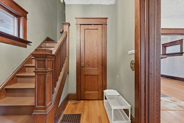 645 DOWNING Court, Erie, PA 16507