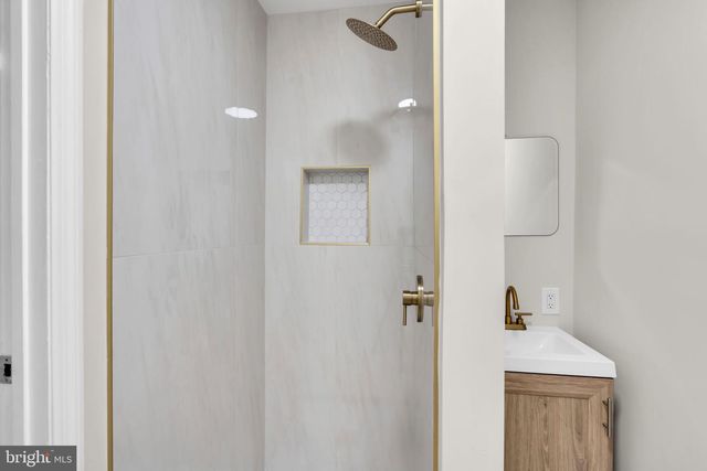 101 CLEARWATER DR, Forked River, NJ 08731