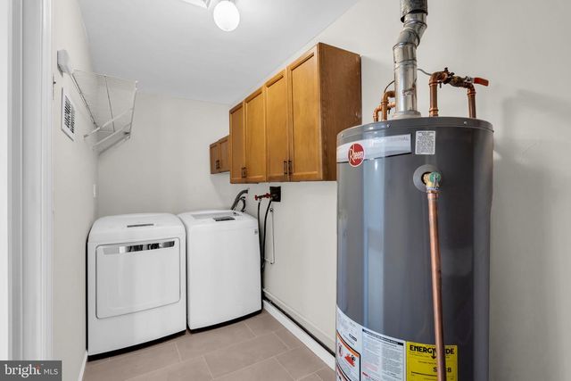 101 CLEARWATER DR, Forked River, NJ 08731