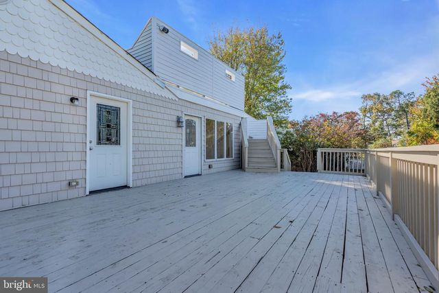 101 CLEARWATER DR, Forked River, NJ 08731