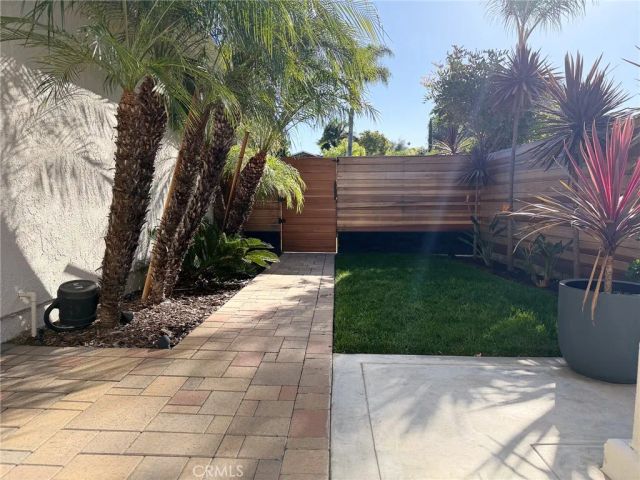 21865 Jinetes, Mission Viejo, CA 92691