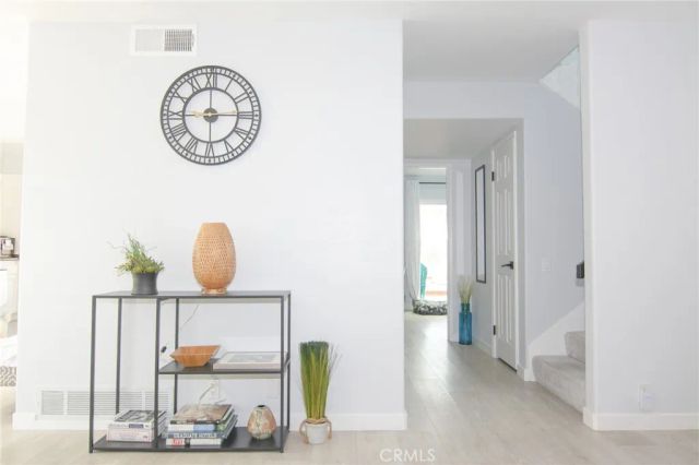 21865 Jinetes, Mission Viejo, CA 92691