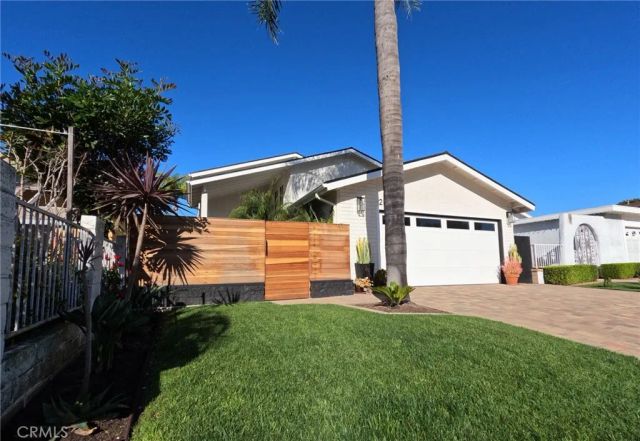 21865 Jinetes, Mission Viejo, CA 92691