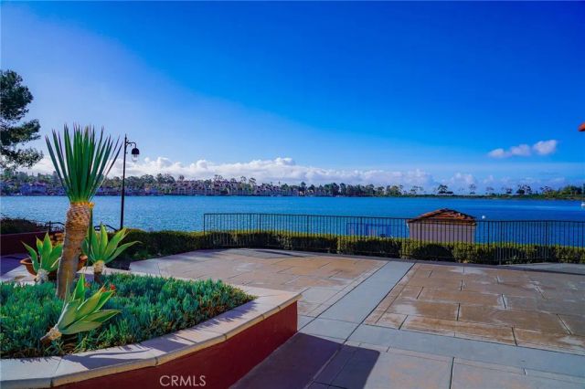 21865 Jinetes, Mission Viejo, CA 92691