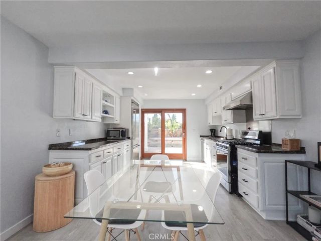 21865 Jinetes, Mission Viejo, CA 92691