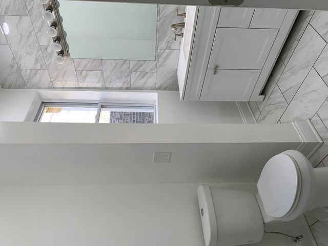 4421 W Jackson Boulevard 2, Chicago, IL 60624