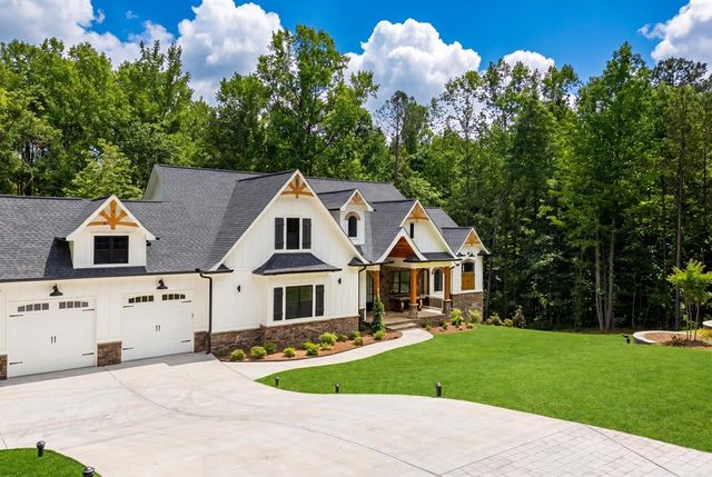 101 Attwater Circle, Dawsonville, GA 30534