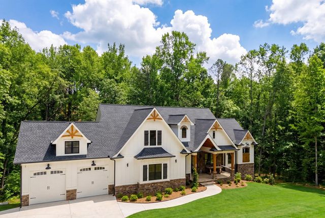 101 Attwater Circle, Dawsonville, GA 30534