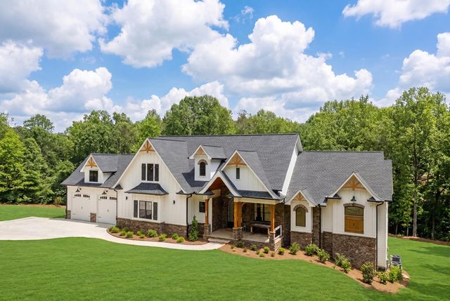 101 Attwater Circle, Dawsonville, GA 30534