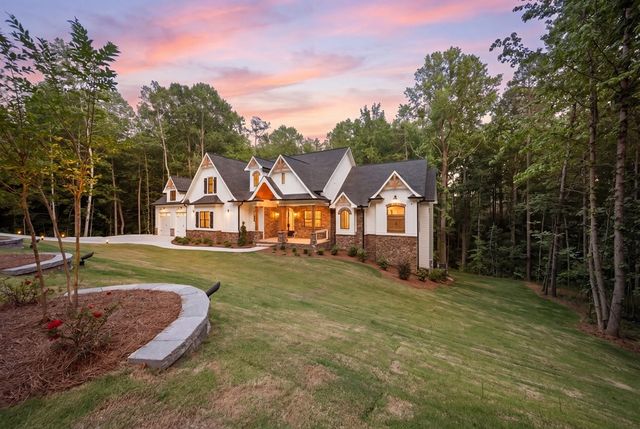 101 Attwater Circle, Dawsonville, GA 30534