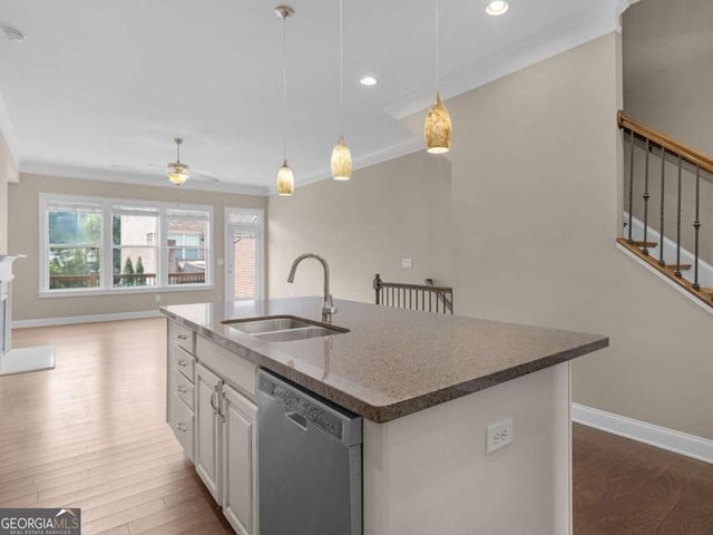 308 Alderwood Lane, Atlanta, GA 30328