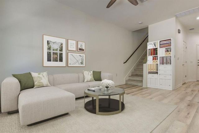 5230 Ledesma RD A, Austin, TX 78721
