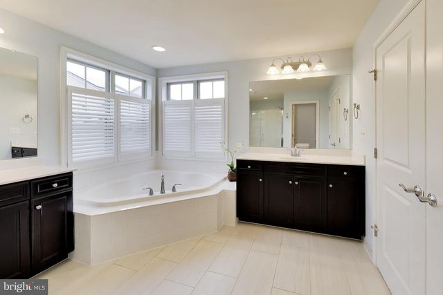 13422 REDSPIRE DR, Silver Spring, MD 20906