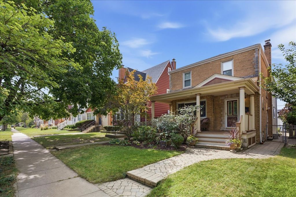 5338 N Newcastle Avenue, Chicago, IL 60656 — photo 2
