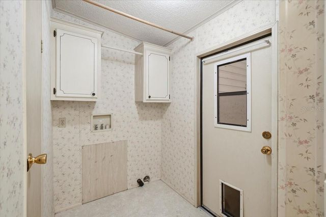 1794 FOX HILL DRIVE, Lakeland, FL 33810