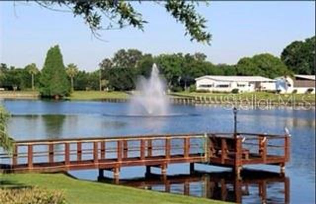 1794 FOX HILL DRIVE, Lakeland, FL 33810