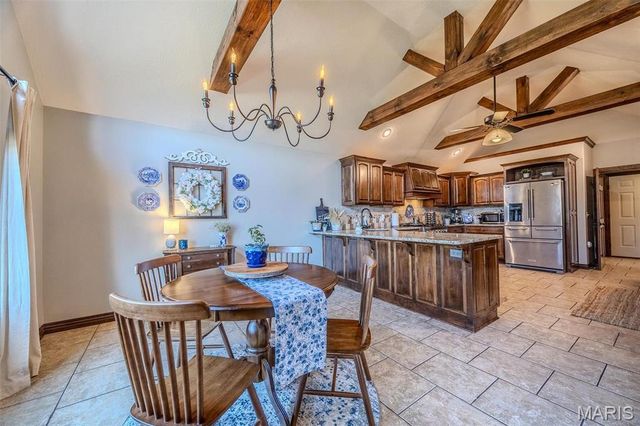 959 Cobblestone Court, Lebanon, MO 65536