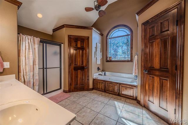 959 Cobblestone Court, Lebanon, MO 65536