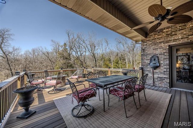 959 Cobblestone Court, Lebanon, MO 65536