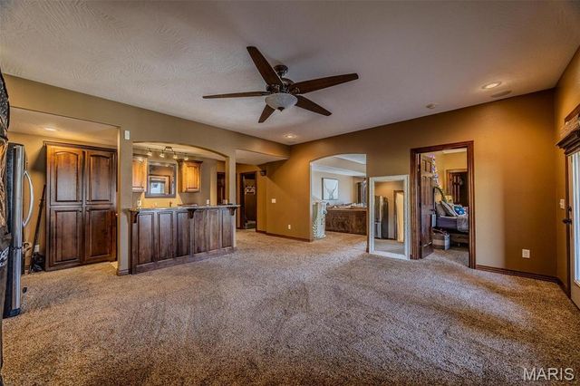 959 Cobblestone Court, Lebanon, MO 65536