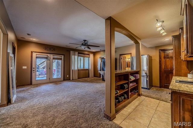 959 Cobblestone Court, Lebanon, MO 65536