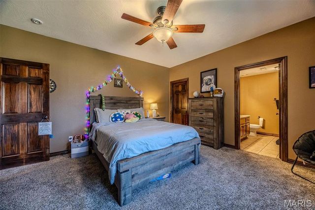 959 Cobblestone Court, Lebanon, MO 65536