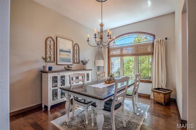 959 Cobblestone Court, Lebanon, MO 65536