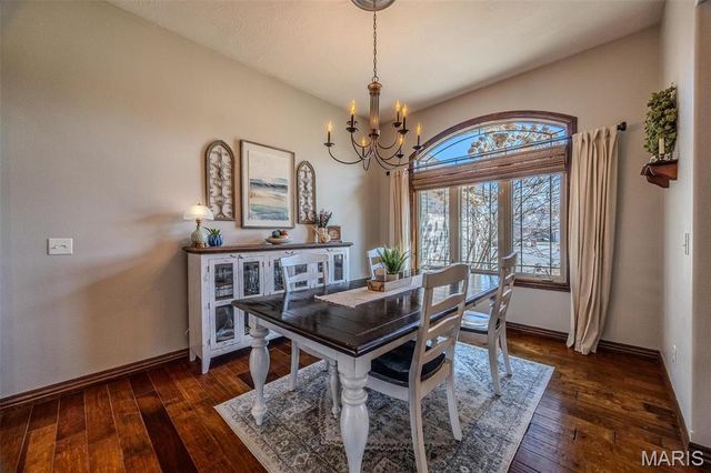 959 Cobblestone Court, Lebanon, MO 65536