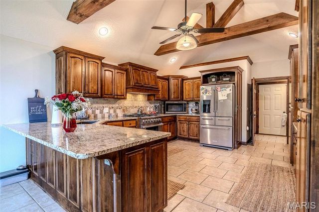 959 Cobblestone Court, Lebanon, MO 65536