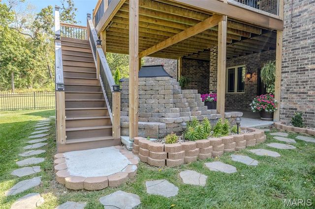 959 Cobblestone Court, Lebanon, MO 65536