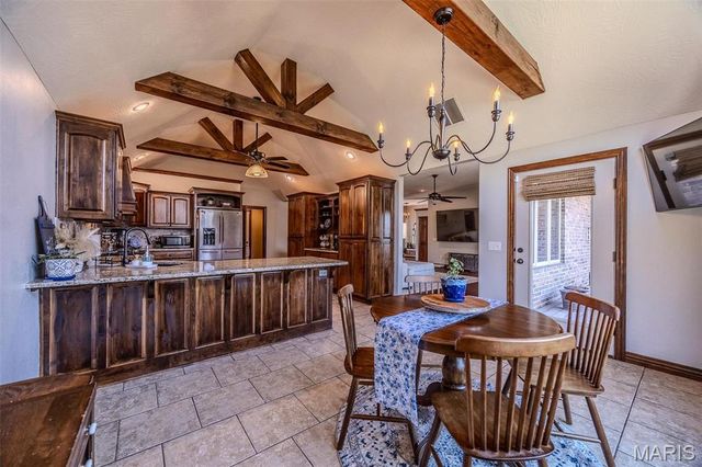 959 Cobblestone Court, Lebanon, MO 65536