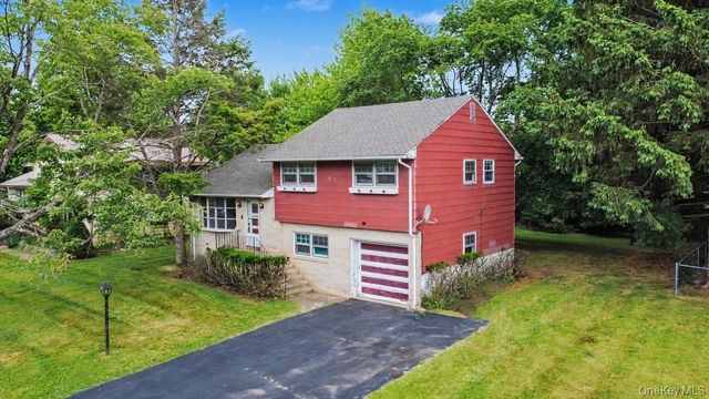 41 Beers Drive, Middletown, NY 10940