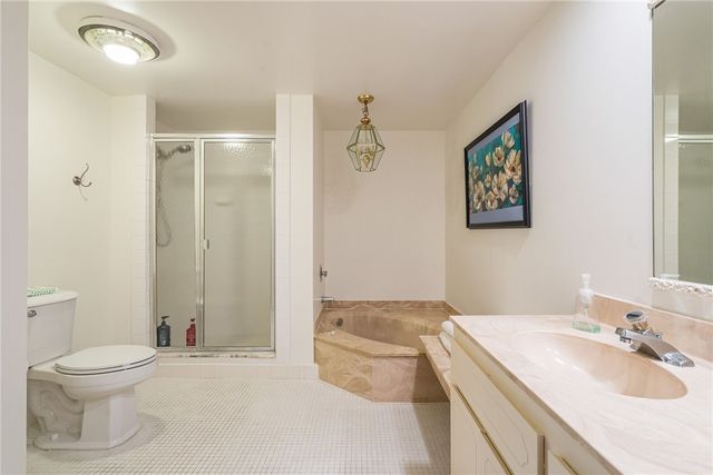 5601 Highway A1A None 304N, Indian River Shores, FL 32963