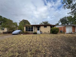2020 Alhambra Street, Dallas, TX 75217