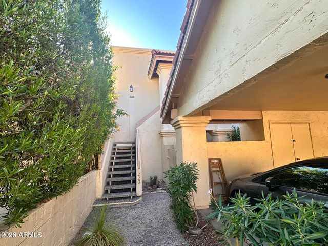 16724 E GUNSIGHT Drive 223, Fountain Hills, AZ 85268