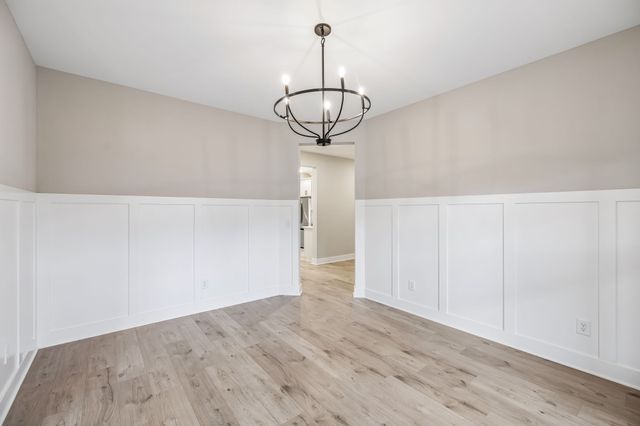 835 Stovers Gln, Murfreesboro, TN 37128