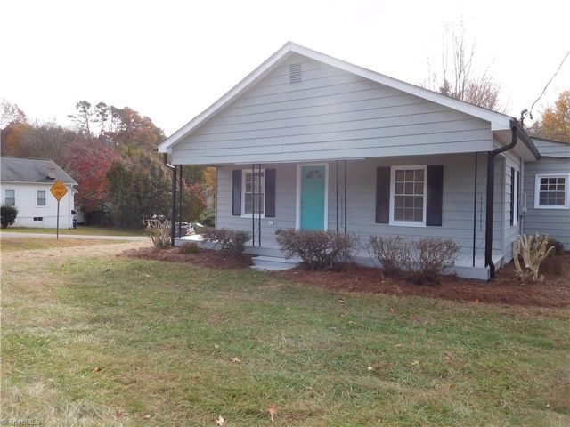 3830 Robinhood Road, Winston-salem, NC 27106