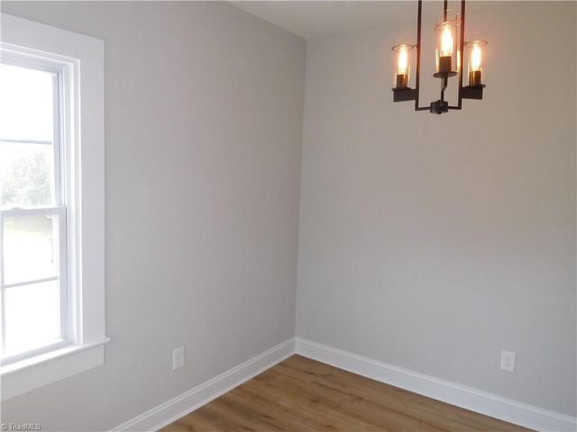 3830 Robinhood Road, Winston-salem, NC 27106